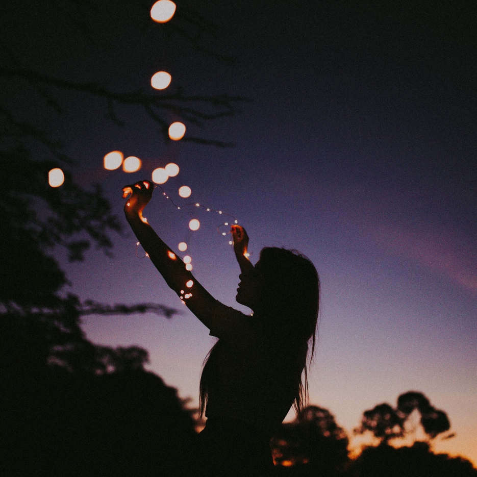 You cannot be lonely if you like the person you're alone with